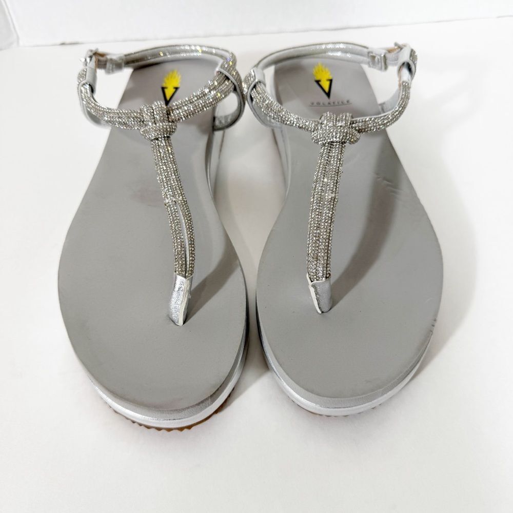 VOLATILE Womens Calypso Knotted Silver Rhinestones Embellished Wedge Sandal Sz 8 - Picture 2 of 7